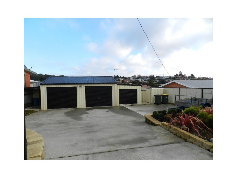 3 Roslyn Avenue, Burnie TAS 7320