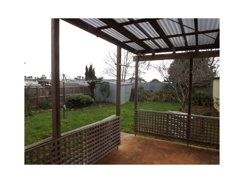 8 Verelle Street, Hillcrest TAS 7320