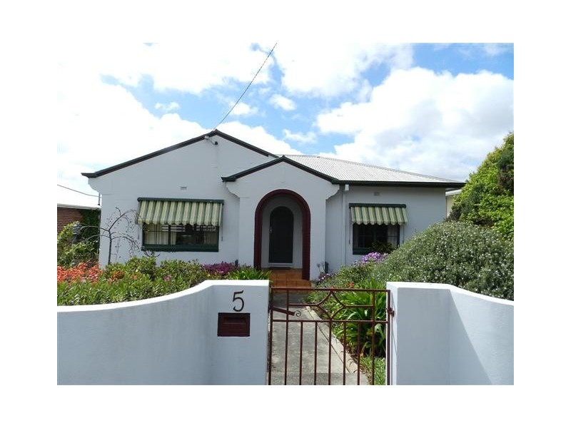 5 Cunningham Street, Burnie TAS 7320