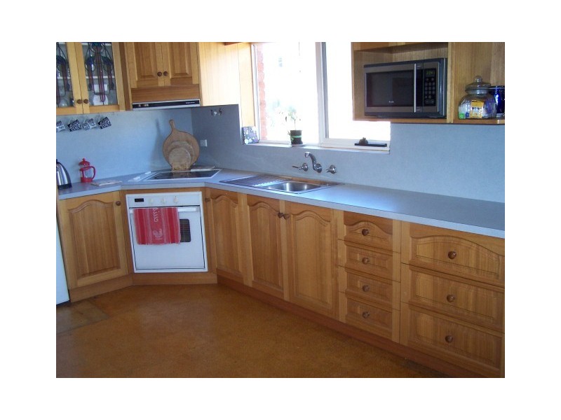 35 McPhee Street, Burnie TAS 7320