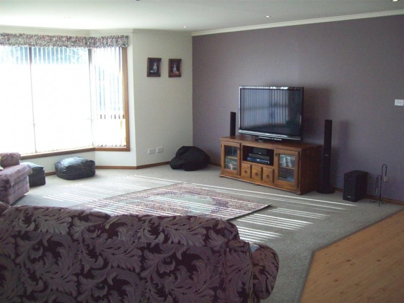 21 Braddon Street, Ulverstone TAS 7315