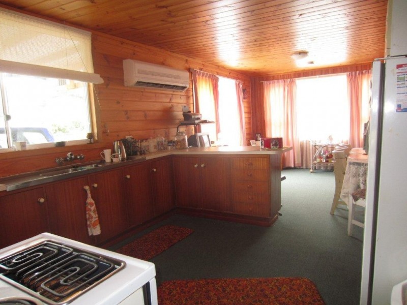 10 Austin Street, Queenstown TAS 7467