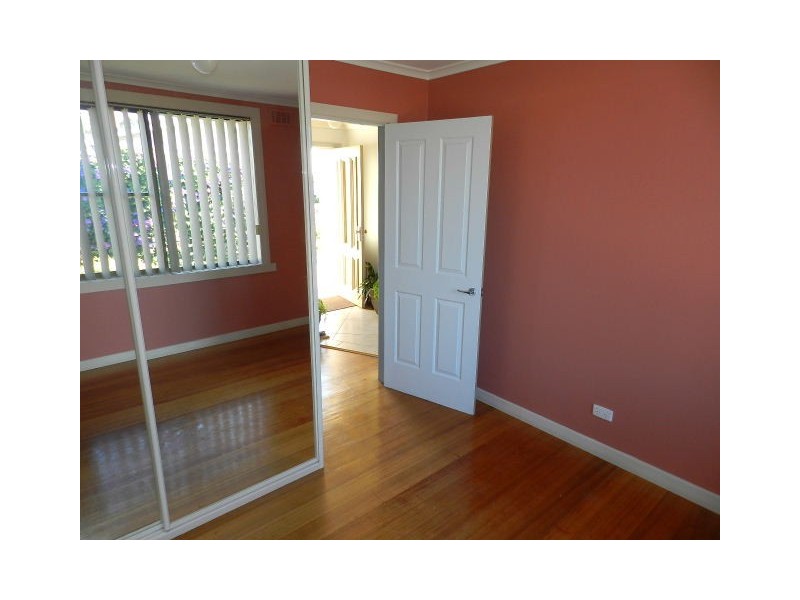 2 Ronald Crescent, Somerset TAS 7322