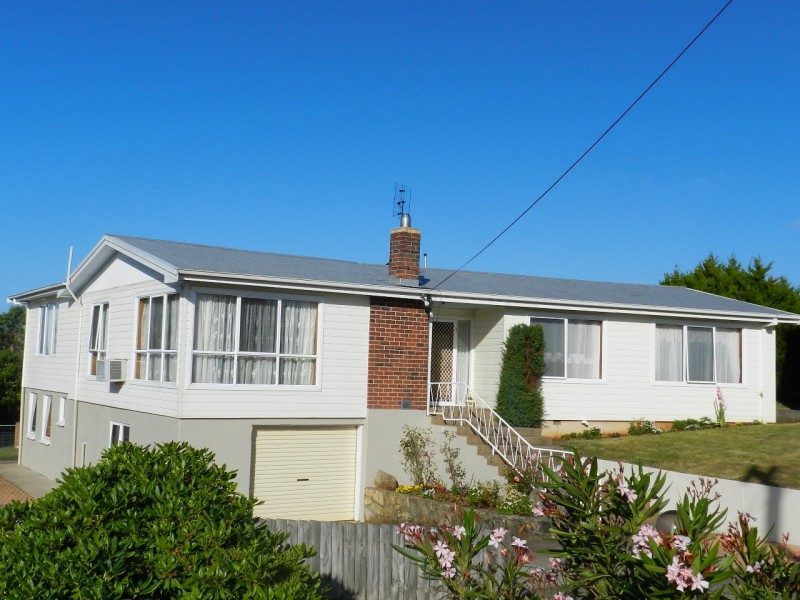 8 Quamby Place, Burnie TAS 7320