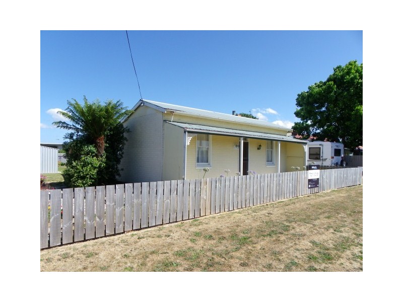 4 Gibbons Street, Wynyard TAS 7325