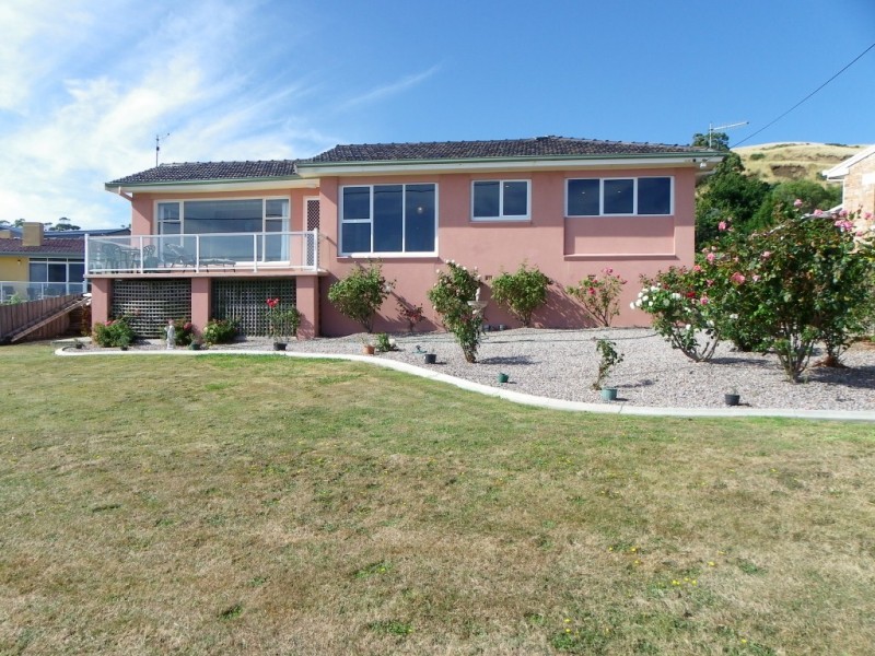 277 Bass Highway, Ocean Vista TAS 7320