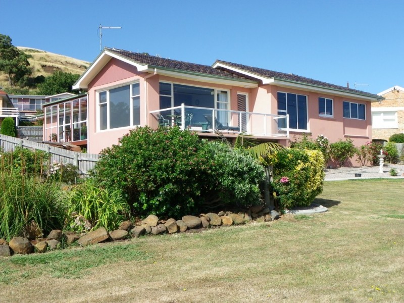277 Bass Highway, Ocean Vista TAS 7320