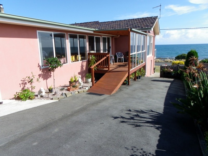 277 Bass Highway, Ocean Vista TAS 7320