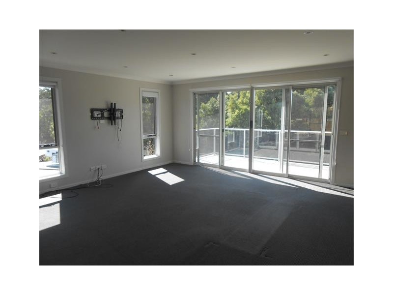 24 Dowling Drive, Romaine TAS 7320