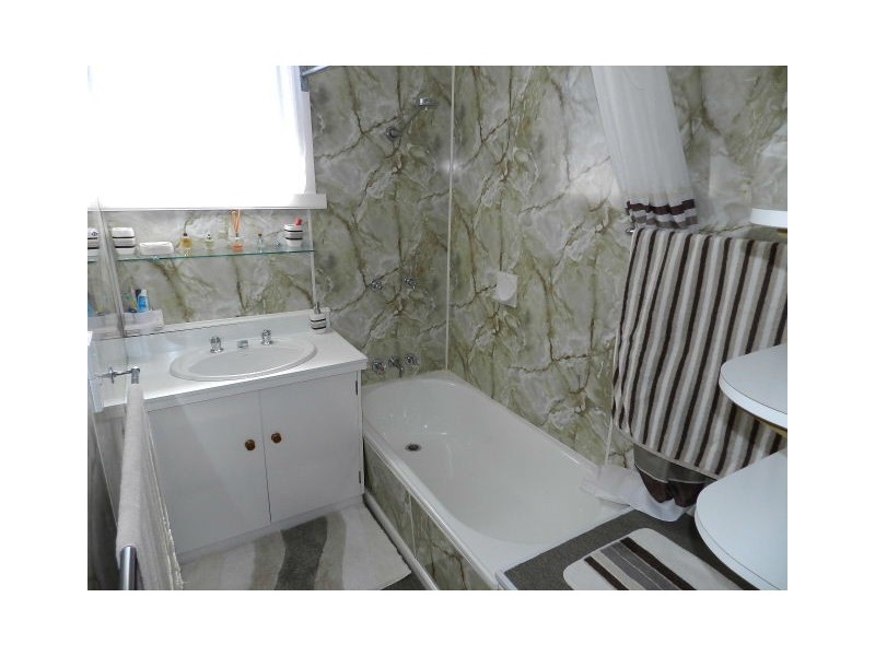 11 Colegrave Road, Upper Burnie TAS 7320