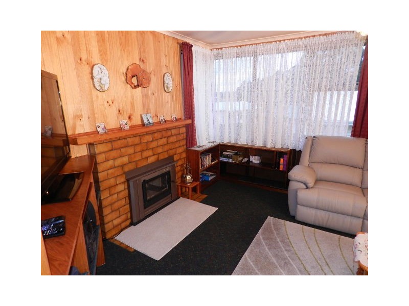 11 Colegrave Road, Upper Burnie TAS 7320