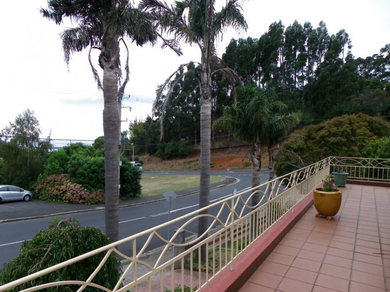 1 Aileen Crescent, Hillcrest TAS 7320