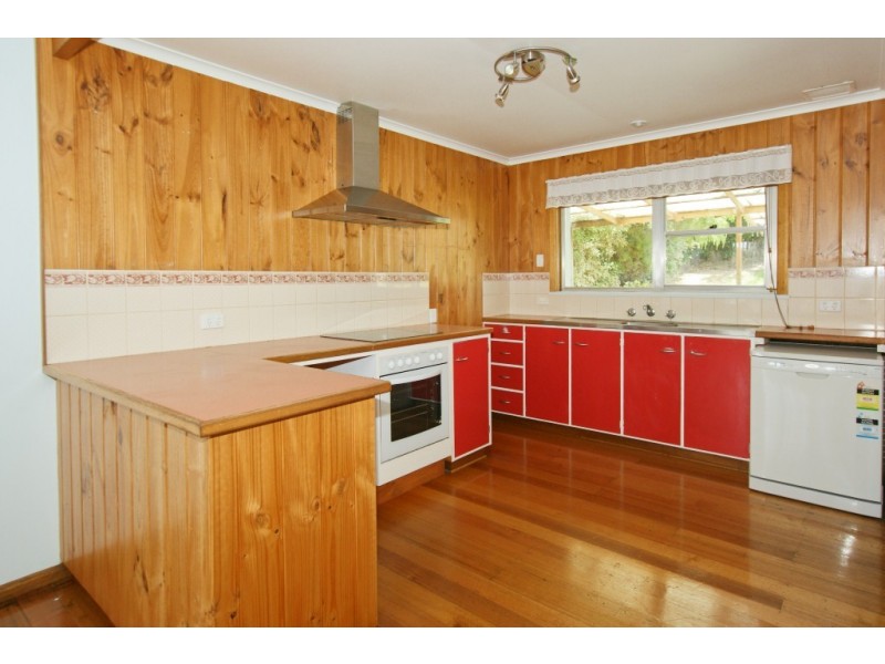 14 Richardson Street, West Ulverstone TAS 7315