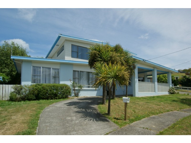 14 Richardson Street, West Ulverstone TAS 7315