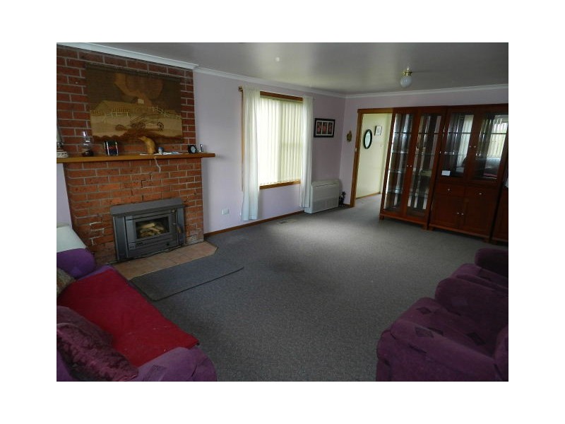 9 Que Street, Waratah TAS 7321