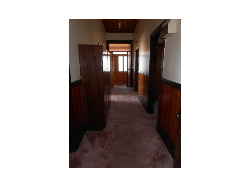 4 Evans Street, Cooee TAS 7320