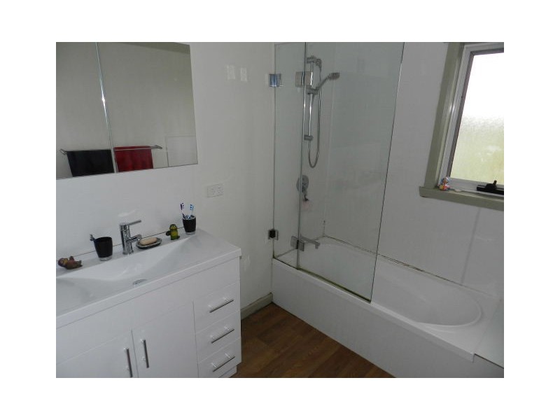 121 Bird Street, Hillcrest TAS 7320