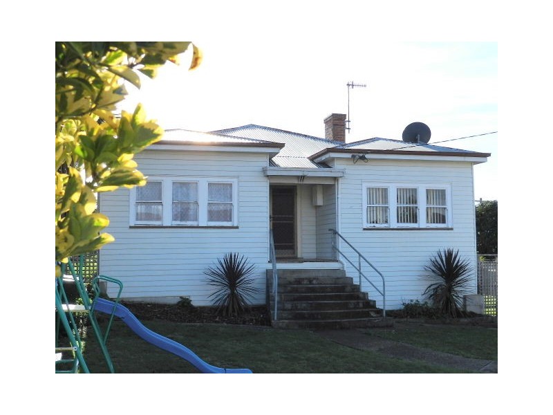 18 Pine Avenue, Upper Burnie TAS 7320