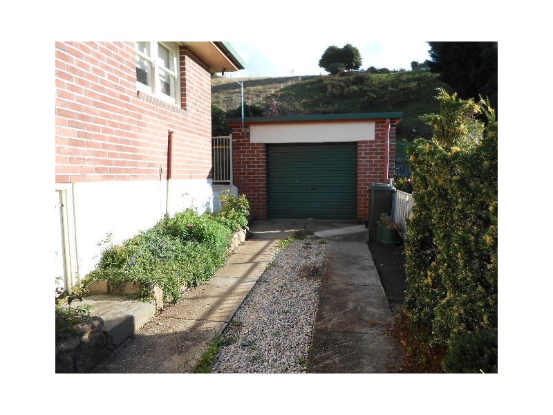 2A Collins Street, Brooklyn TAS 7320