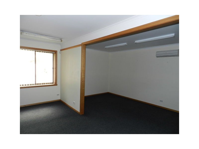 31 Scarfe Street, Cooee TAS 7320