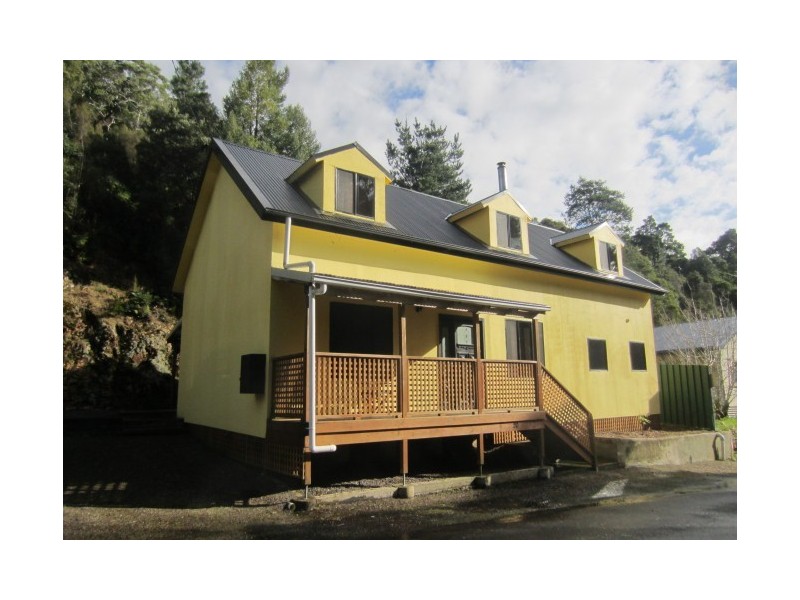 20 Jenico Street, Queenstown TAS 7467