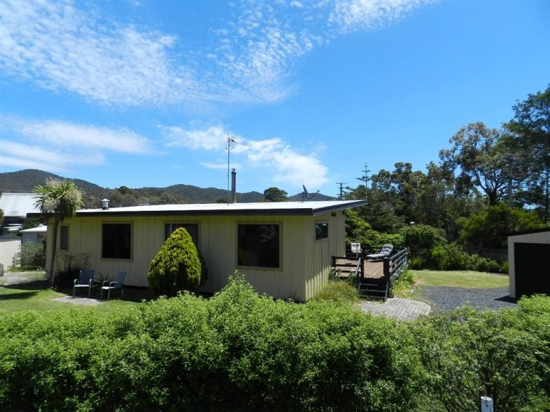 14 Bridge Street, Sisters Beach TAS 7321
