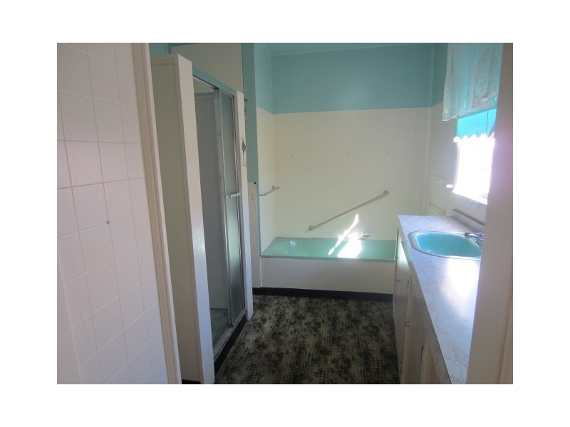 22 McNamara Street, Queenstown TAS 7467