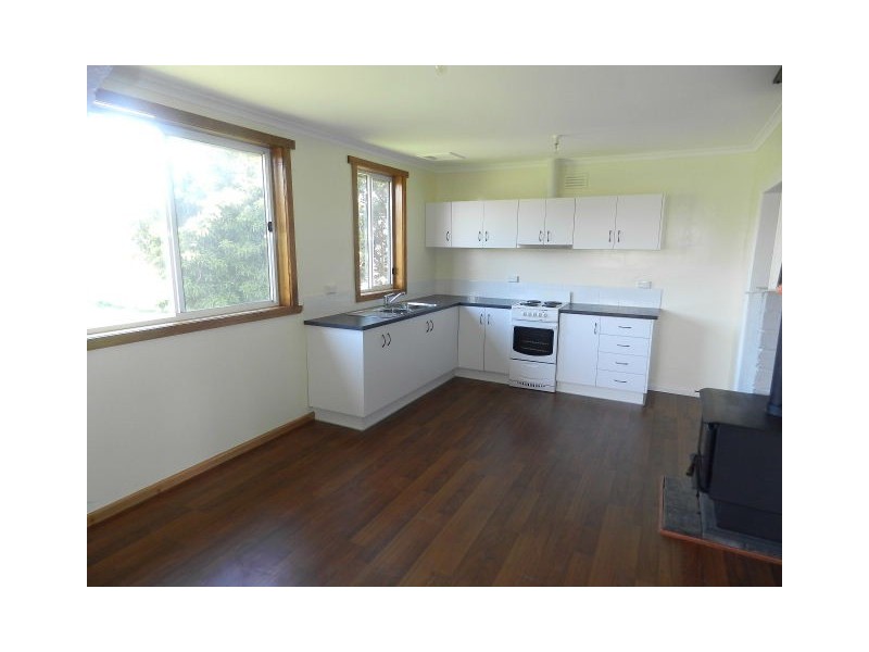 7 Southern Place, Somerset TAS 7322