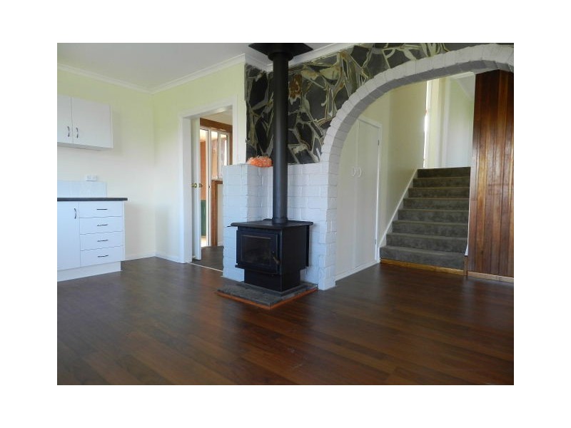 7 Southern Place, Somerset TAS 7322