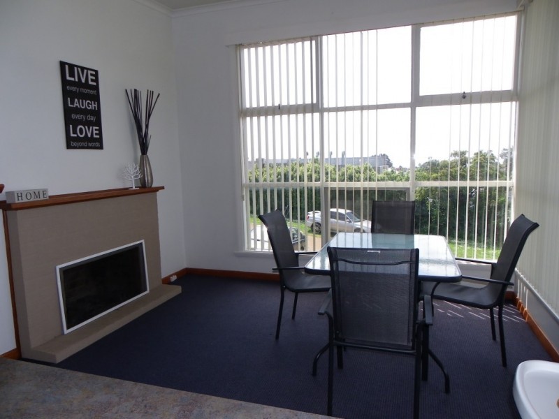 211a Mount Street, Upper Burnie TAS 7320