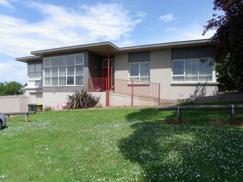 211a Mount Street, Upper Burnie TAS 7320