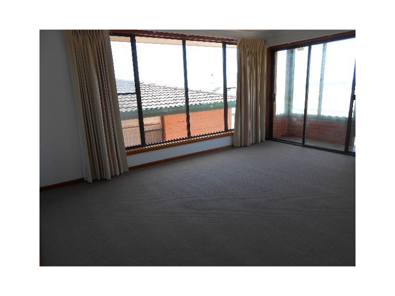 3/11 Princes Street, Burnie TAS 7320