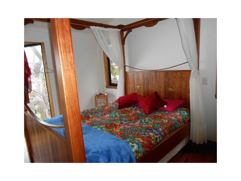 1A Main Road, Penguin TAS 7316