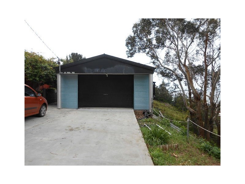 1A Main Road, Penguin TAS 7316