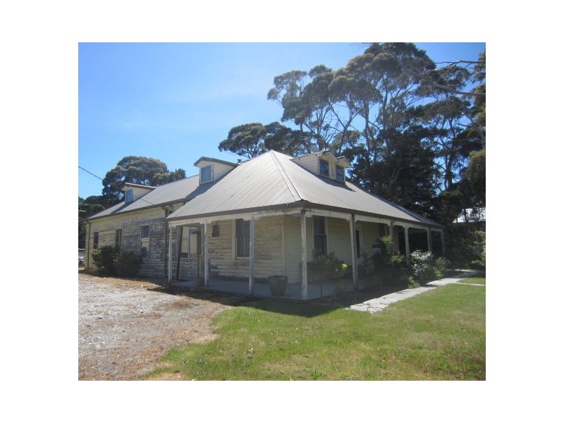 11 Beach Street, Strahan TAS 7468