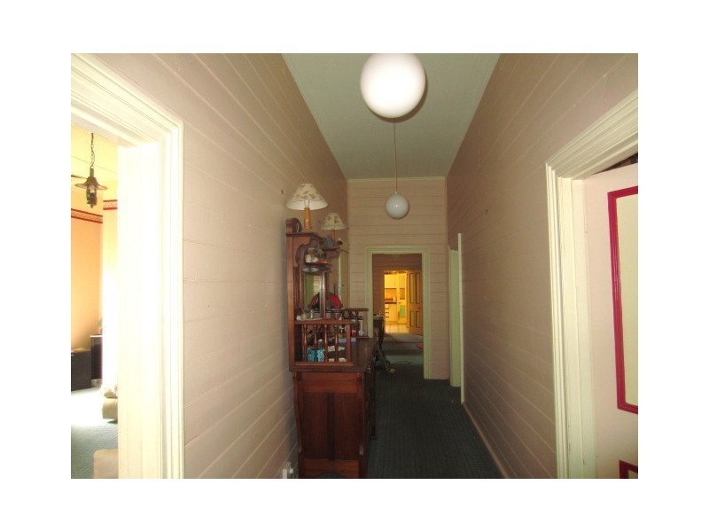 11 Beach Street, Strahan TAS 7468