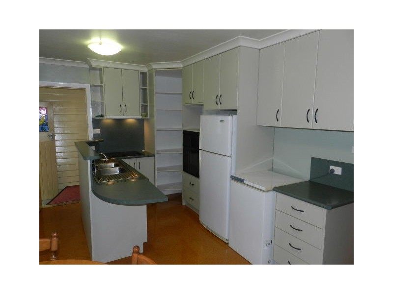 11 Whitford Street, Upper Burnie TAS 7320