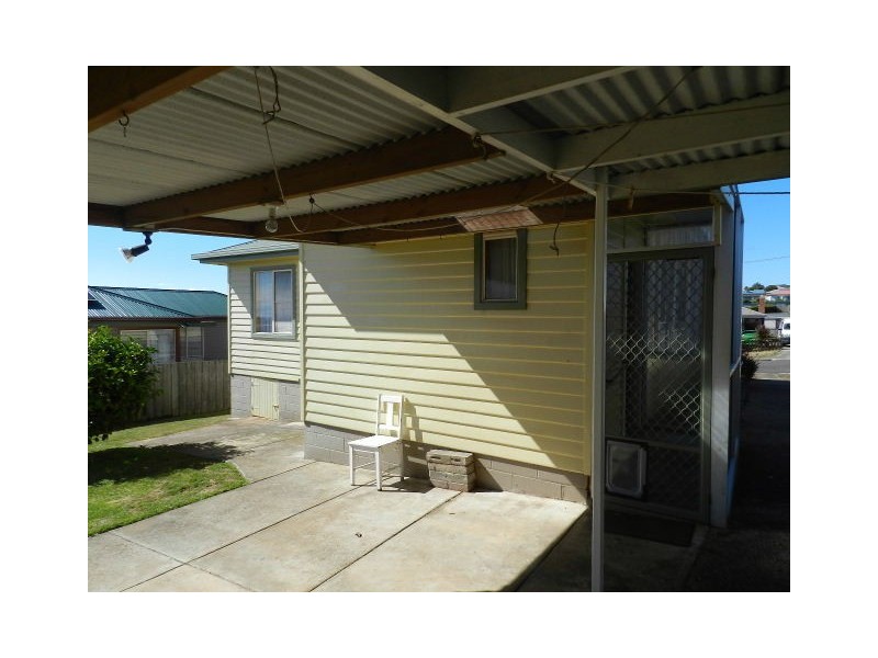 11 Whitford Street, Upper Burnie TAS 7320