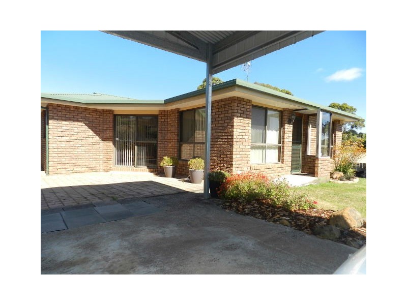 19 Damian Avenue, Downlands TAS 7320