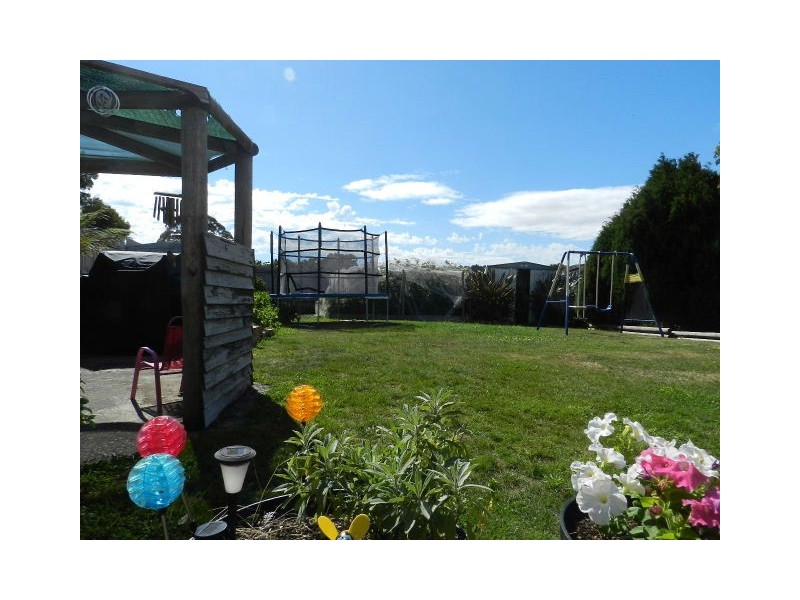 19 Damian Avenue, Downlands TAS 7320