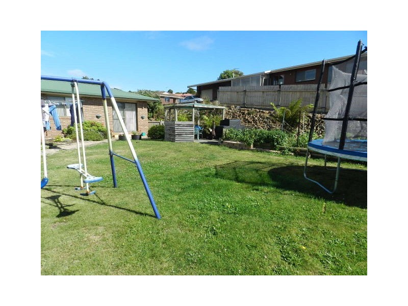 19 Damian Avenue, Downlands TAS 7320