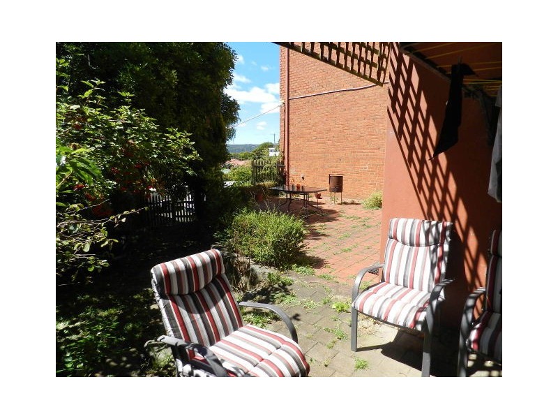 13 Charles Street, Burnie TAS 7320