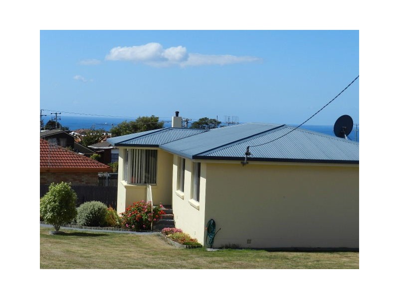 54 Colegrave Road, Upper Burnie TAS 7320