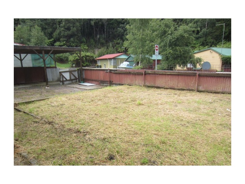 49 McNamara Street, Queenstown TAS 7467