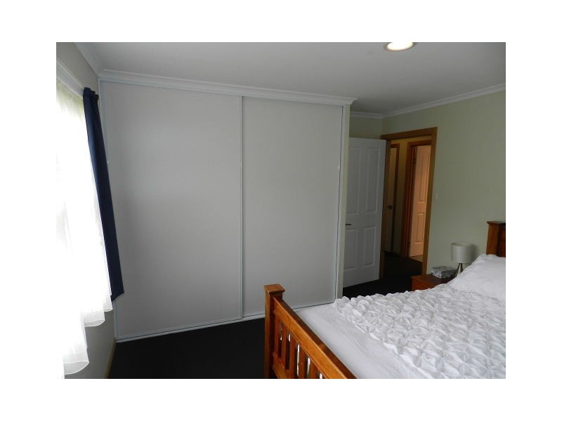 7 Rola Place, Acton TAS 7320