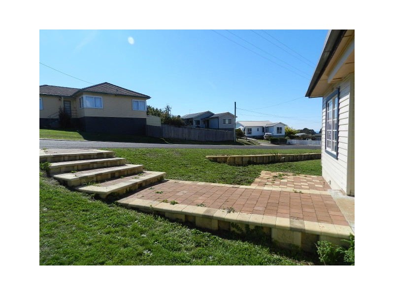 7 Rola Place, Acton TAS 7320