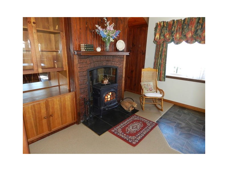 6 Wragg Street, Somerset TAS 7322