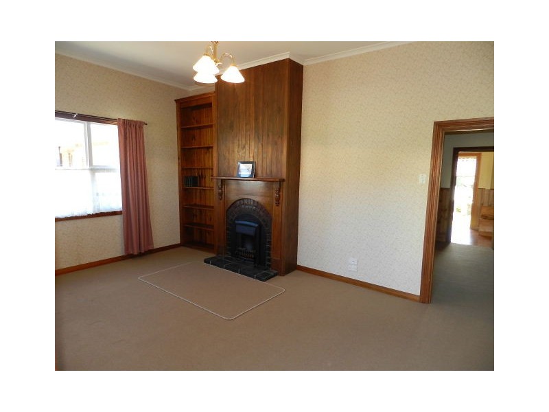 6 Wragg Street, Somerset TAS 7322