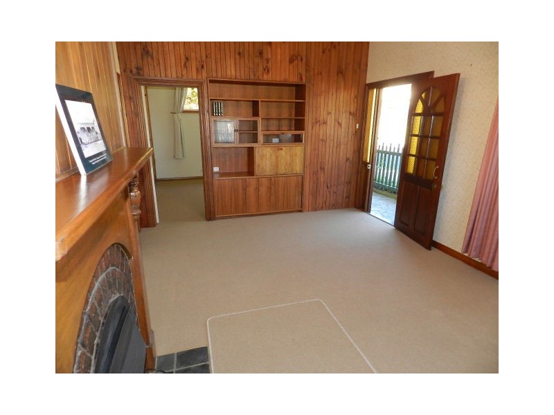 6 Wragg Street, Somerset TAS 7322