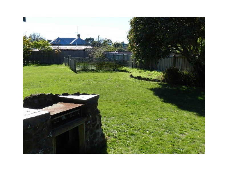 6 Wragg Street, Somerset TAS 7322